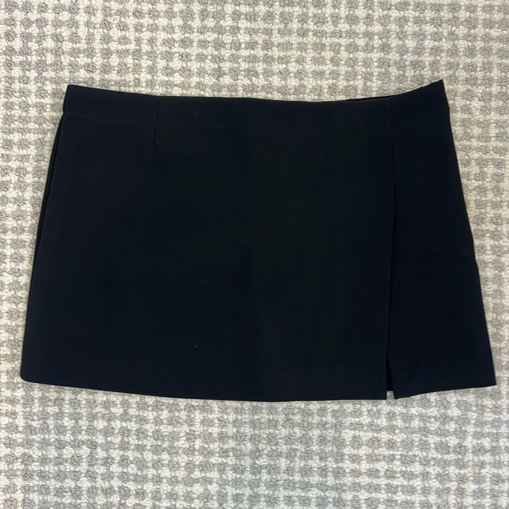 Edikted Black Skirt Size Small